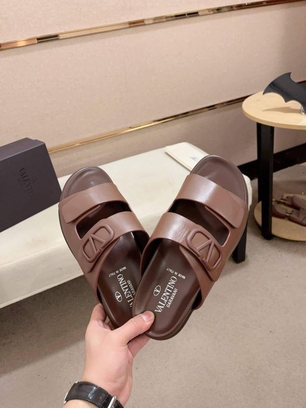 Valentino Garavani VLogo Sandals in Brown Leather