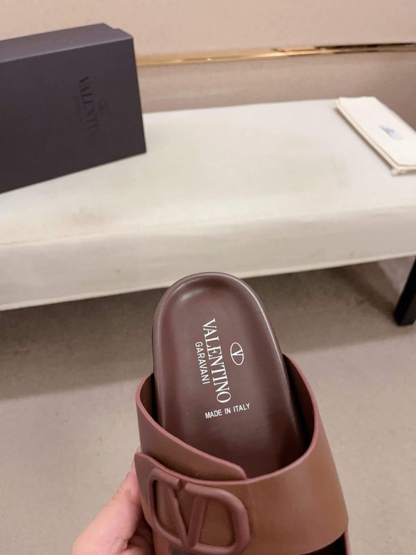 Valentino Garavani VLogo Sandals in Brown Leather