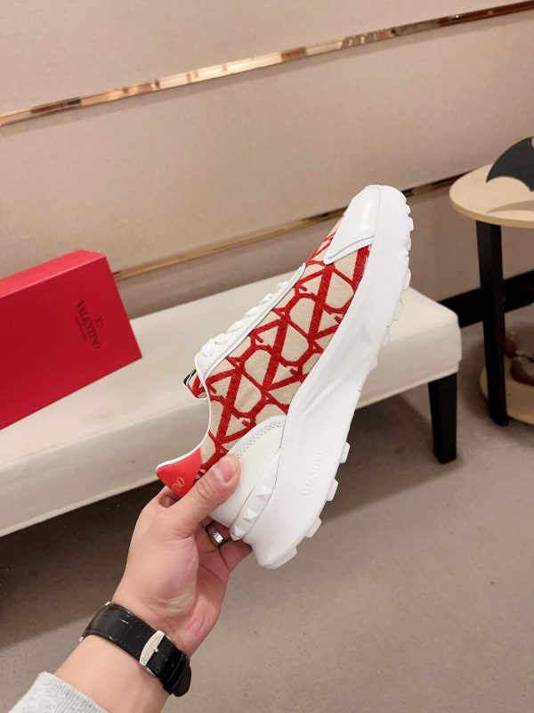 Valentino Garavani True Act Low-Top Trainer in White Nappa Leather And Red and Beige Toile Iconographe Fabric