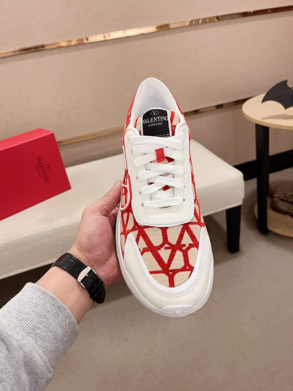 Valentino Garavani True Act Low-Top Trainer in White Nappa Leather And Red and Beige Toile Iconographe Fabric