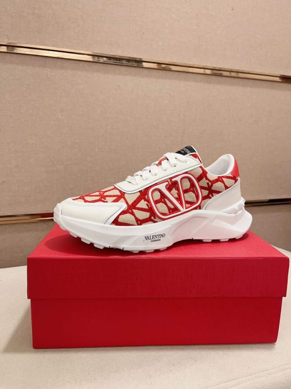 Valentino Garavani True Act Low-Top Trainer in White Nappa Leather And Red and Beige Toile Iconographe Fabric