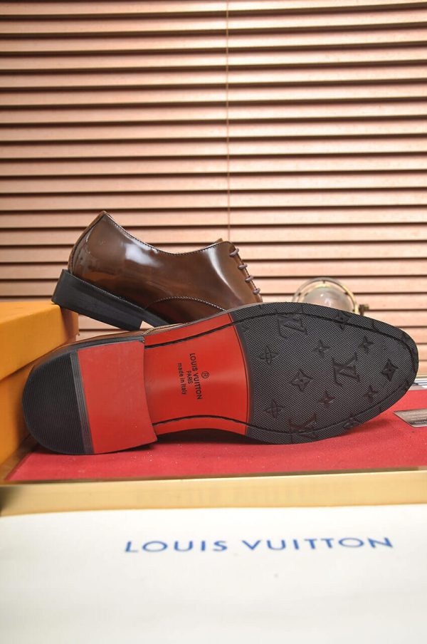 Louis Vuitton Brown Patent Leather Oxford Shoes