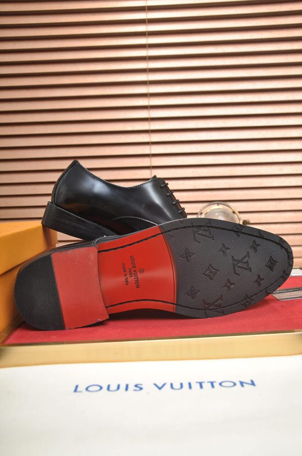 Louis Vuitton Black Patent Leather Oxford Shoes