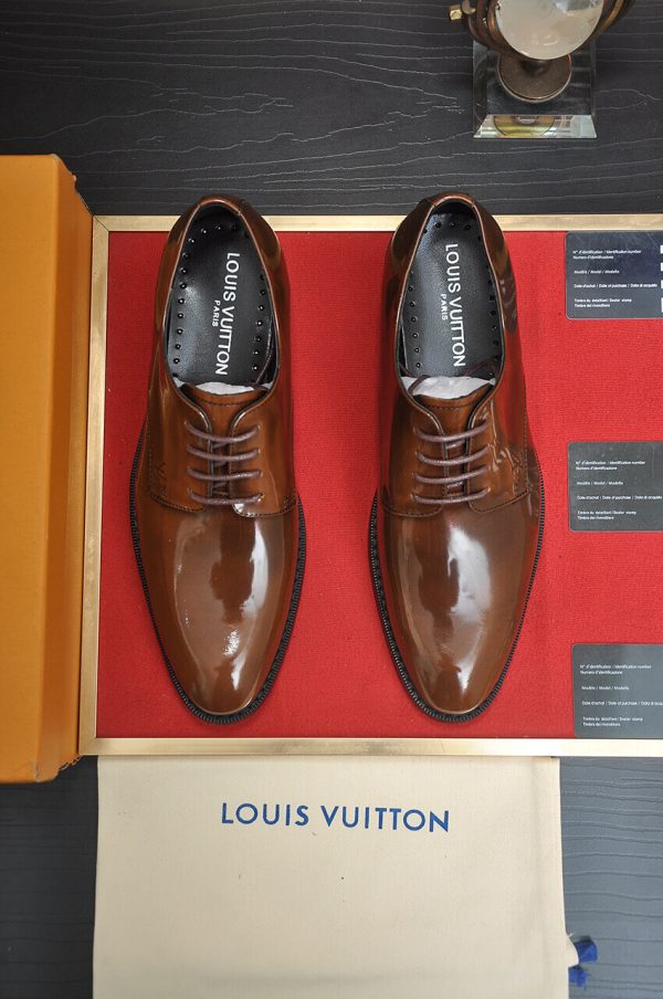 Louis Vuitton Brown Patent Leather Oxford Shoes