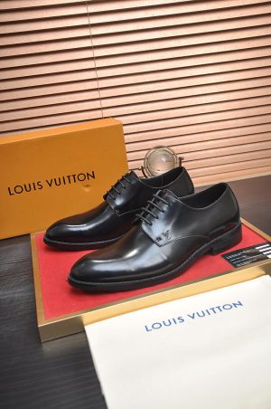Louis Vuitton Black Patent Leather Oxford Shoes