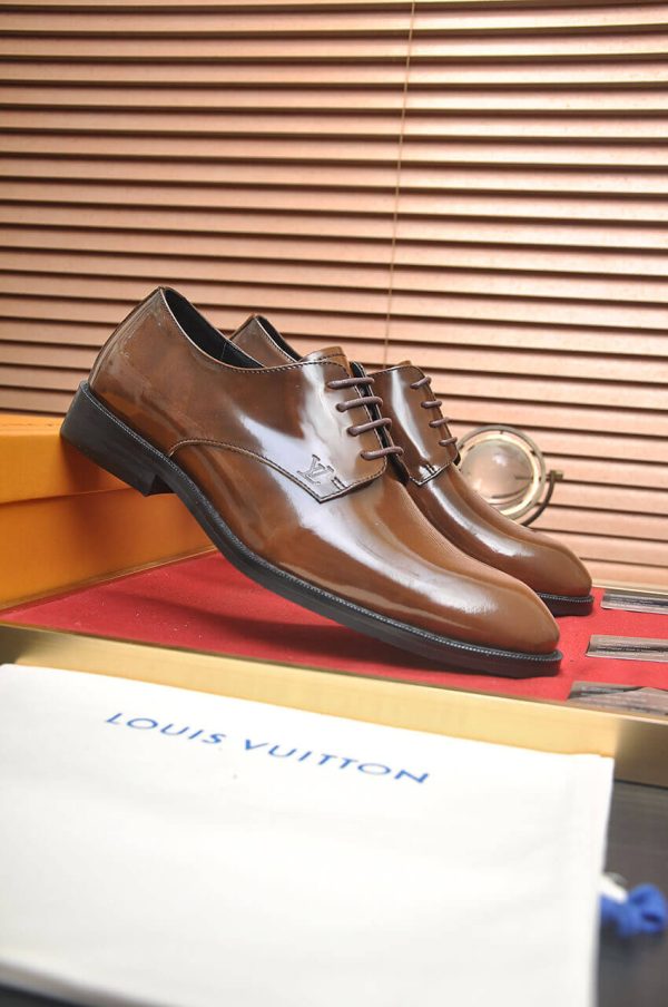 Louis Vuitton Brown Patent Leather Oxford Shoes