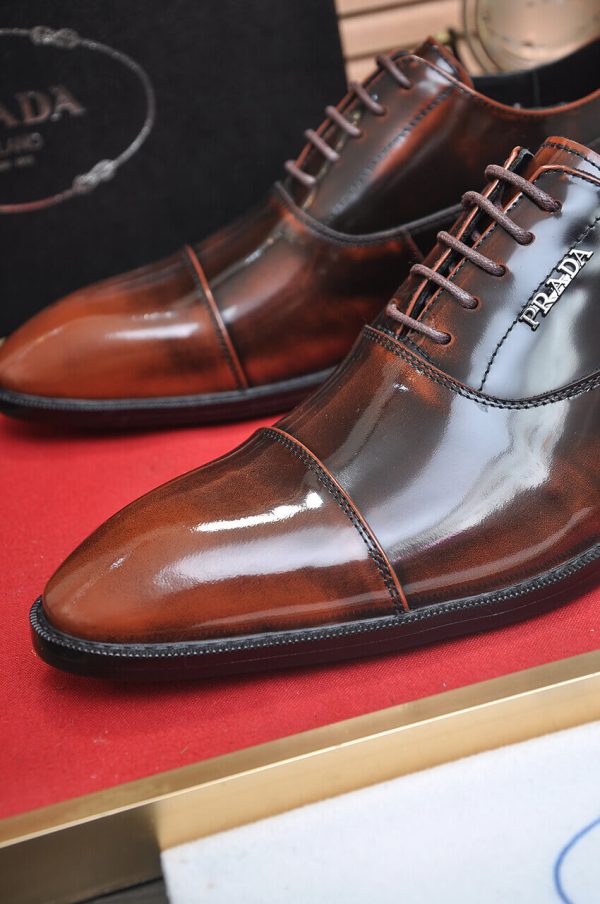 Prada Brown Formal Lace-Up Shoes with Minimalist Brogue Detailing