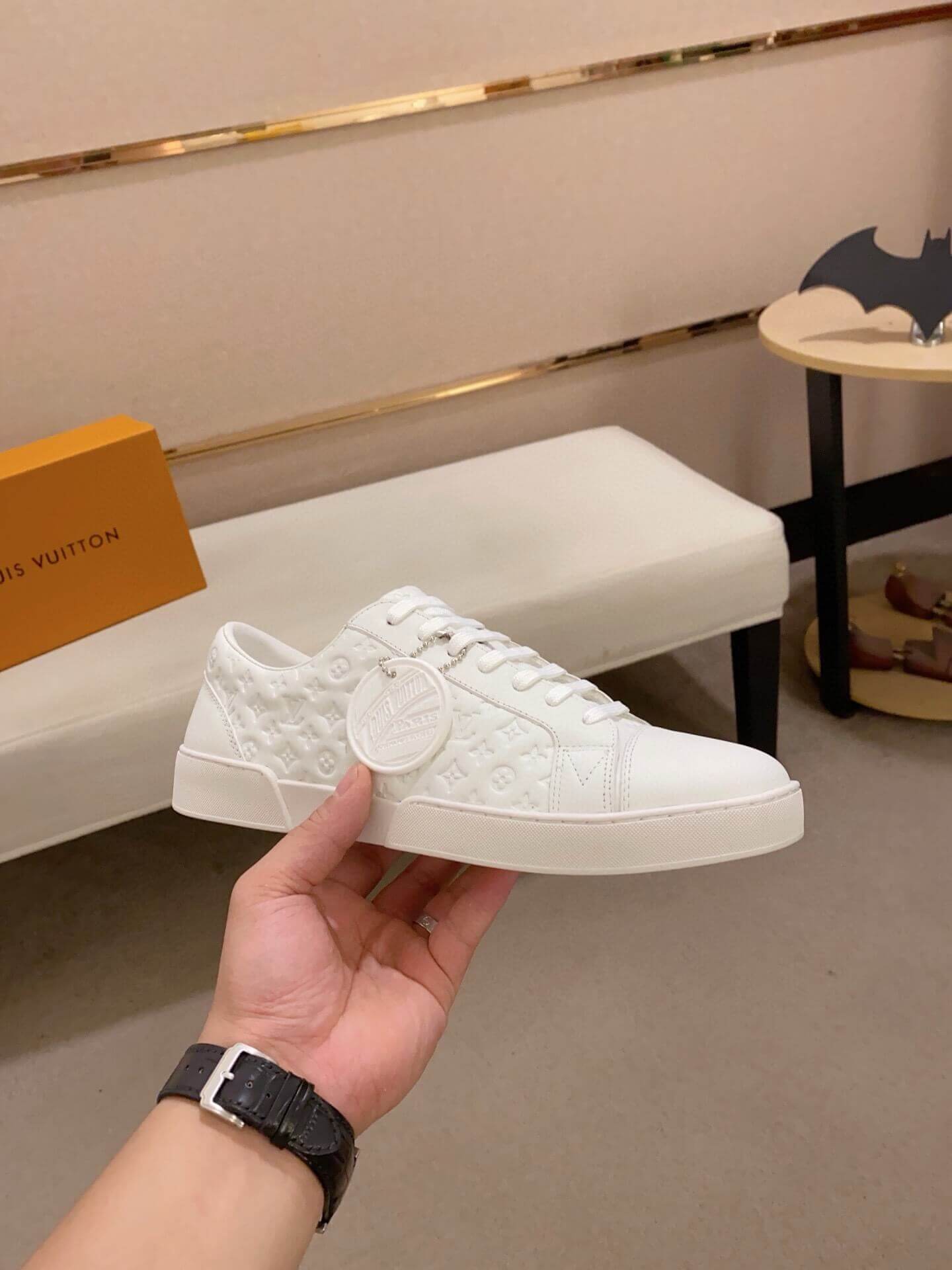 Louis Vuitton White Embossed Smooth Leather Match Up Sneaker 7 Louis Vuitton White Embossed Smooth Leather Match Up Sneaker - Image 7