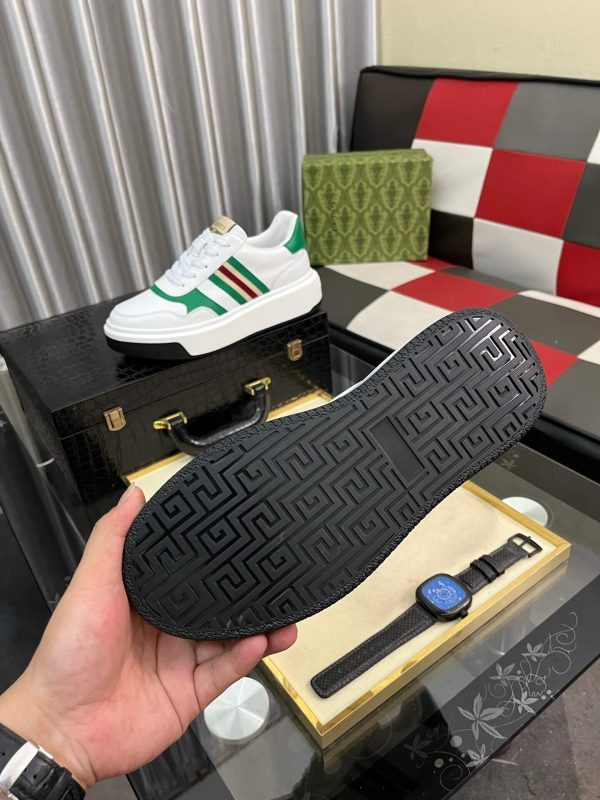 Gucci Re-Web sneaker in Original GG canvas.