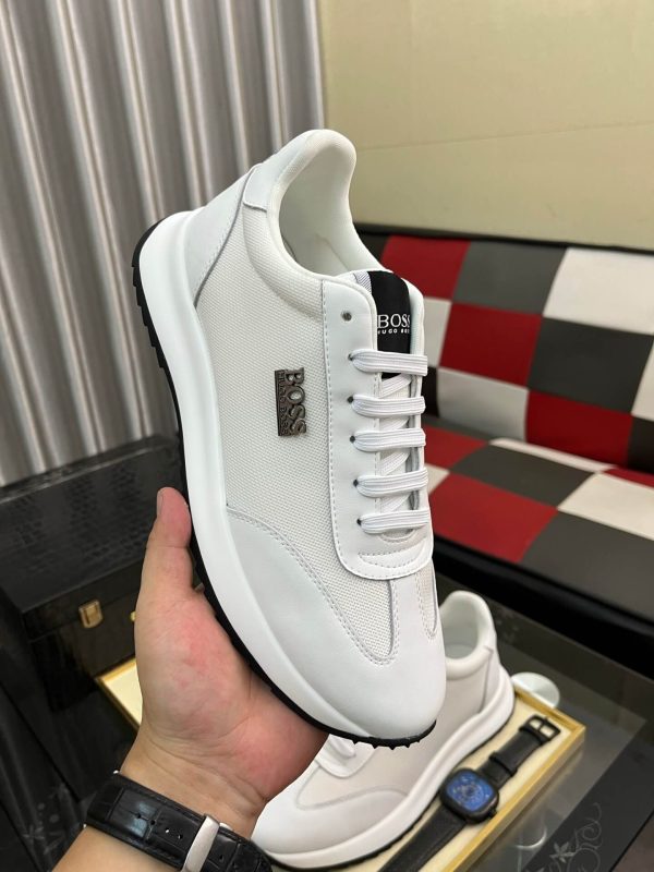 BOSS -Hugo- Boss -sneakers. (7) BOSS Hugo Boss sneakers.