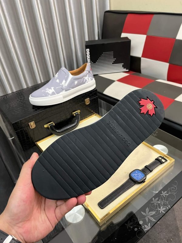 DSQUARED2 -Pop -Tux- Slip-on -Sneakers (2) DSQUARED2 Pop Tux Slip-on Sneakers