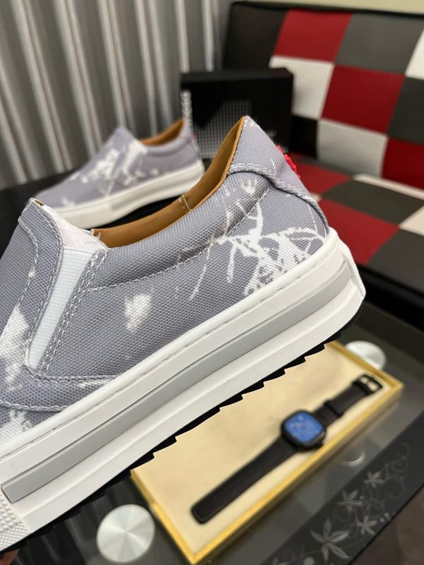 DSQUARED2 -Pop -Tux- Slip-on -Sneakers (4) DSQUARED2 Pop Tux Slip-on Sneakers