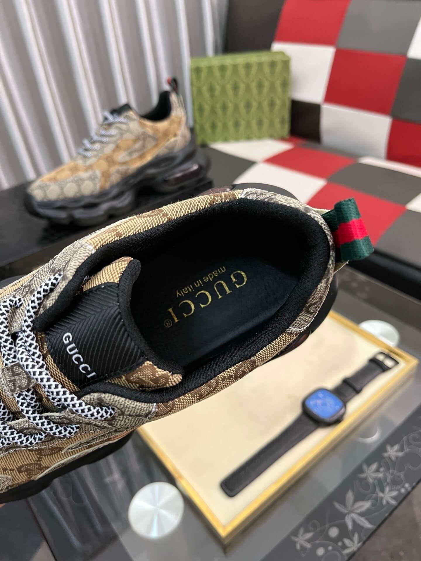 Gucci Sneaker - GG Rhyton - Beige/Ebony Monogram - Chunky Runner 5 Gucci GG Rhyton sneakers.