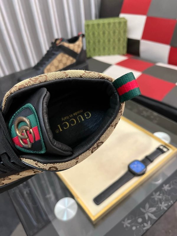 Gucci GG Supreme sneakers