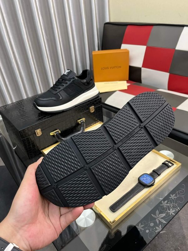 Louis Vuitton Run Away Maxi sneaker.