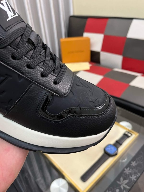 Louis Vuitton Run Away Maxi sneaker.