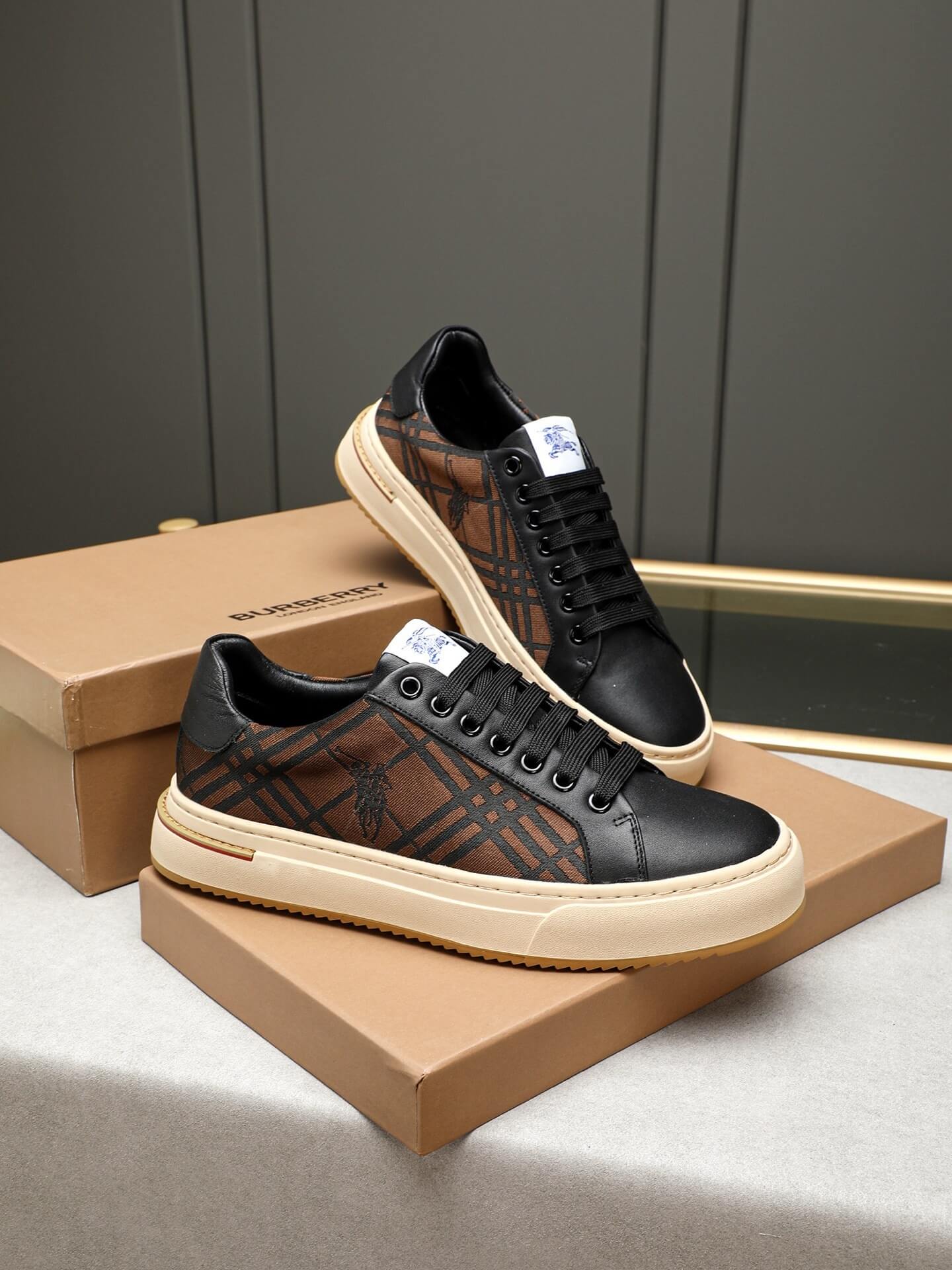 Burberry Sneaker - Monogram Check Canvas - Black & Gum Low-Top 1 Burberry brand's Vintage Check pattern.