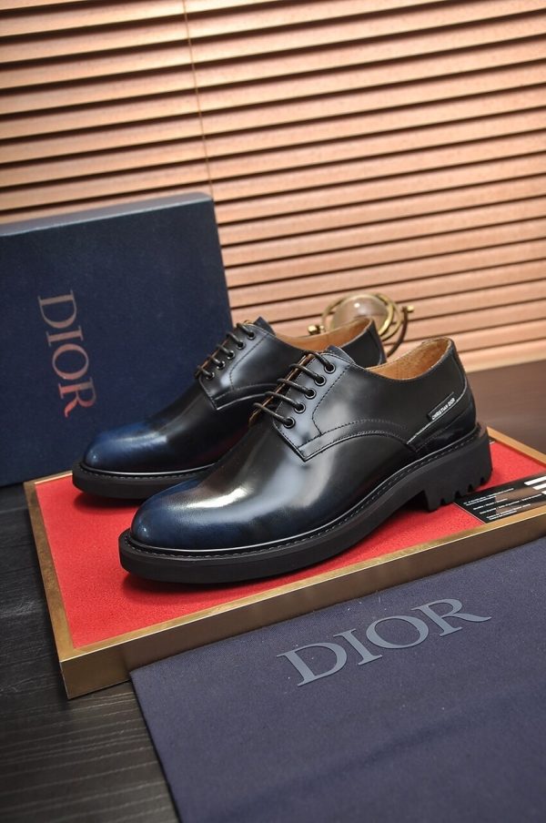 Dior loafers in black shiny calfskin