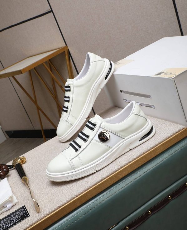 Gucci Ace Logo Strap Sneakers.