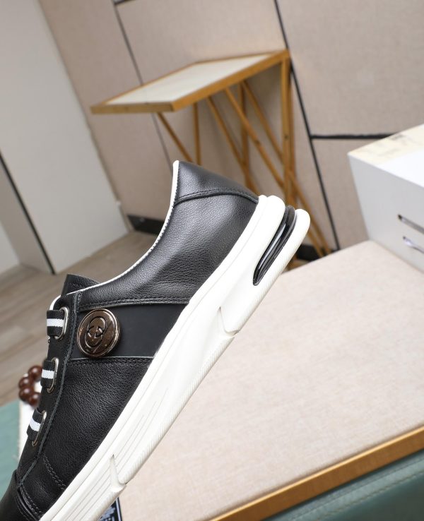 Gucci- Ace -Logo -Strap -Sneakers. (2) Gucci Ace Logo Strap Sneakers.
