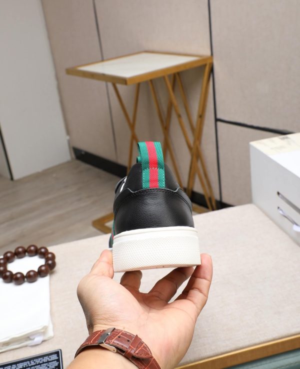 Gucci -Ace- Logo -Strap- Sneakers. (3) Gucci Ace Logo Strap Sneakers.