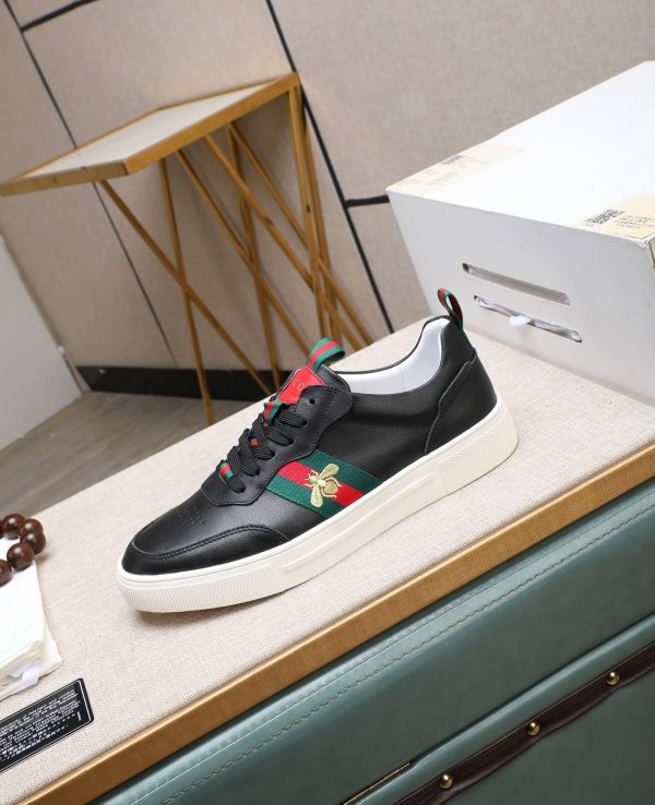 Gucci -Ace- Logo -Strap- Sneakers. (5) Gucci Ace Logo Strap Sneakers.