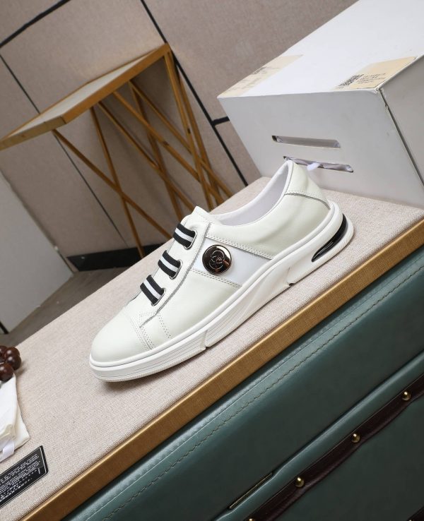Gucci Ace Logo Strap Sneakers.