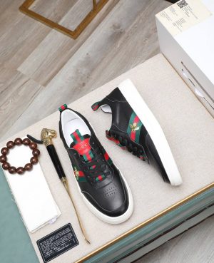 Gucci -Ace- Logo -Strap- Sneakers. (8) Gucci Ace Logo Strap Sneakers.