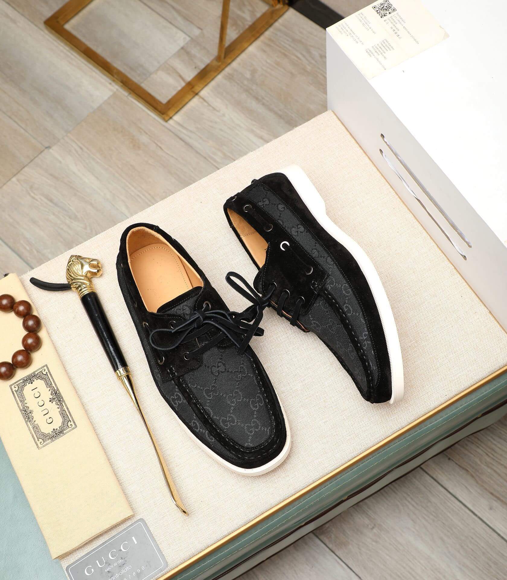 Gucci - Moccasin - Black - GG - Supreme - Canvas 1 Gucci GG canvas loafers