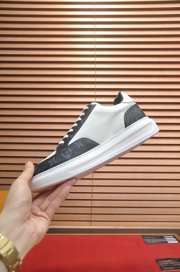 Louis Vuitton Beverly Hills Sneaker.