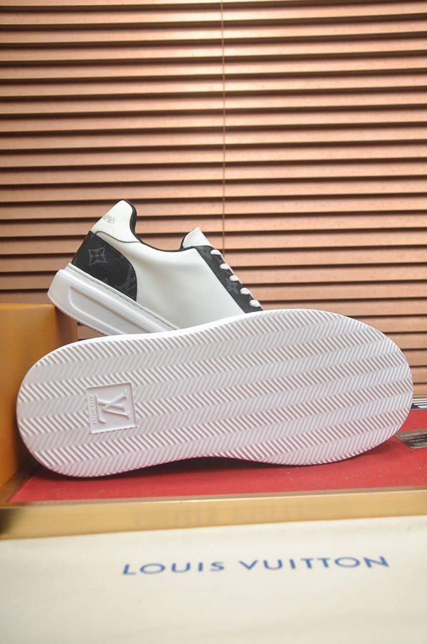 Louis Vuitton Beverly Hills Sneaker.