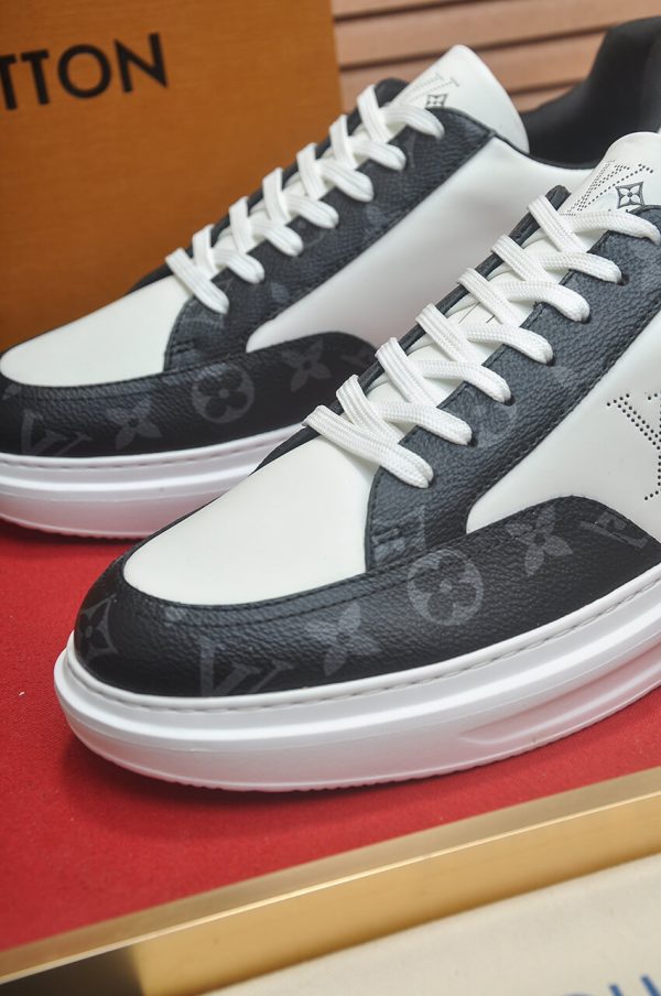 Louis Vuitton Beverly Hills Sneaker.