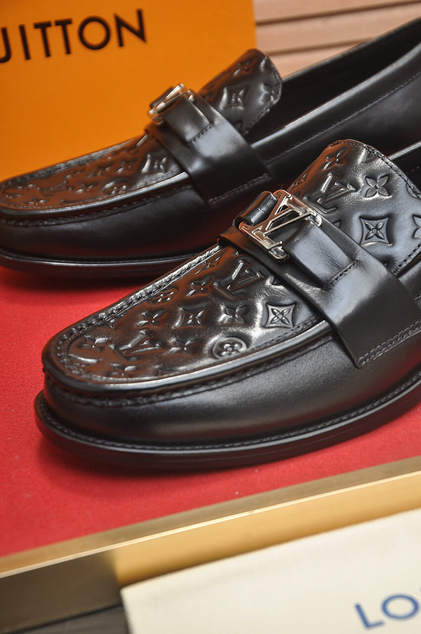 Louis Vuitton Major Loafer Black 8 Louis Vuitton Major Loafer.