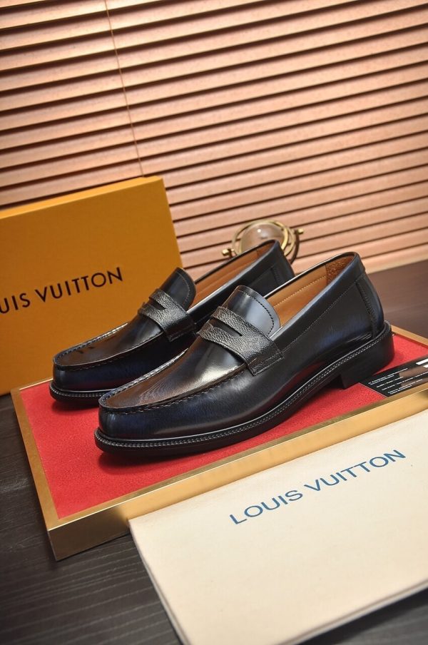 Louis -Vuitton -Major -loafers. (8) Louis Vuitton Major loafers.