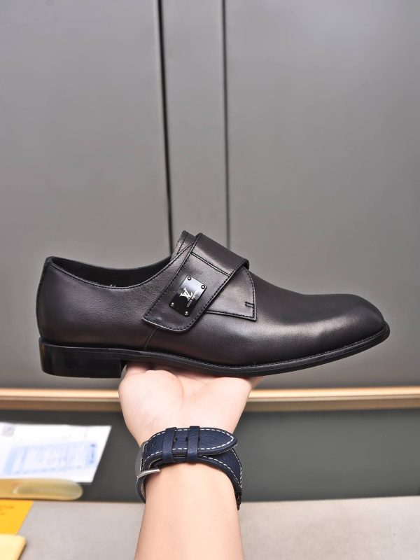 Louis -Vuitton -black- leather -monk -shoes (2) Louis Vuitton black leather monk shoes.