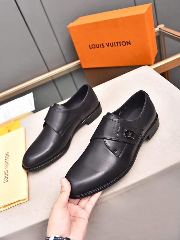 Louis -Vuitton -black- leather -monk -shoes (3) Louis Vuitton black leather monk shoes.