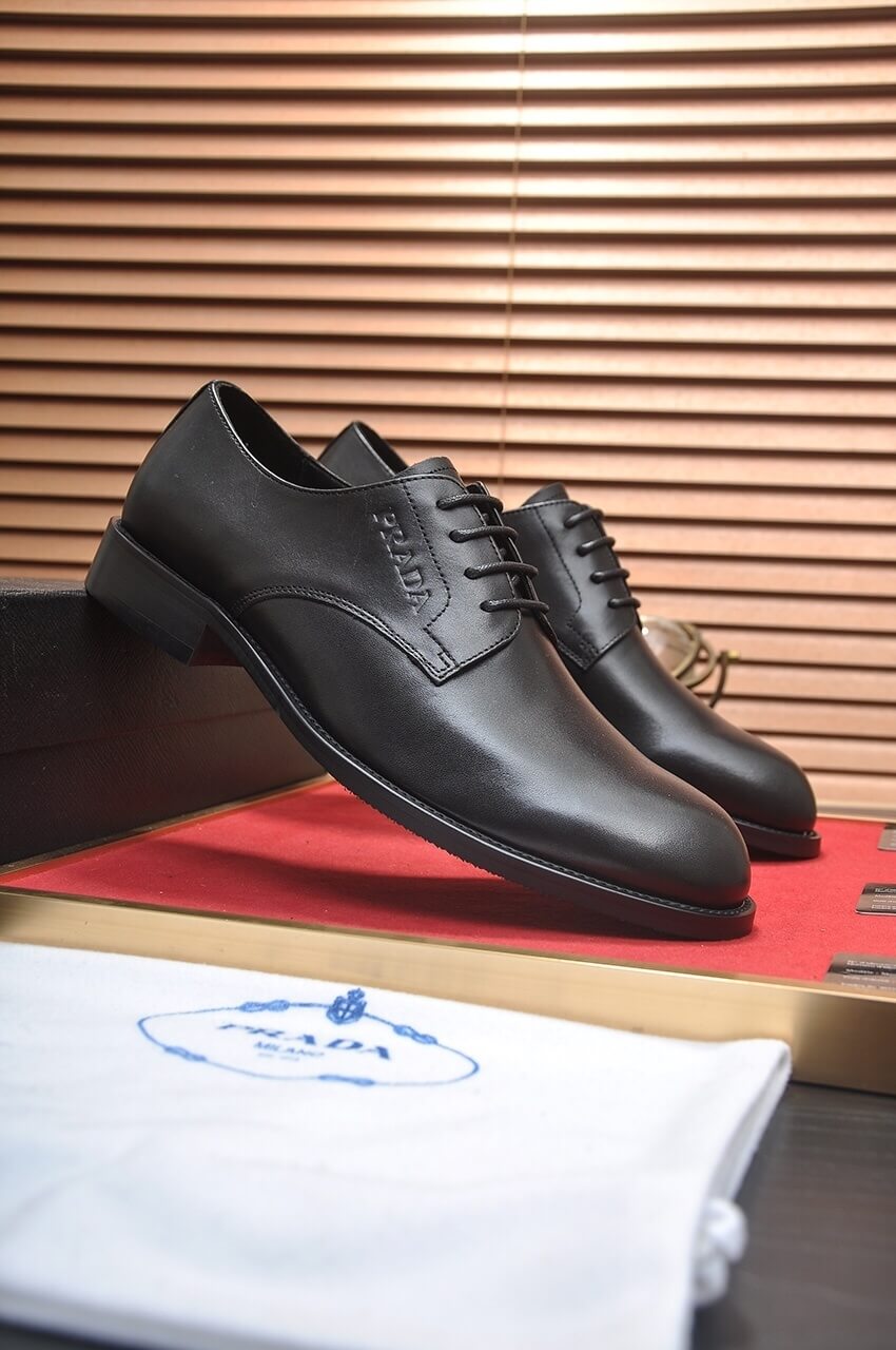 Prada men's black leather lace-up derby shoes 2 black leather Prada men's oxford dress shoe.