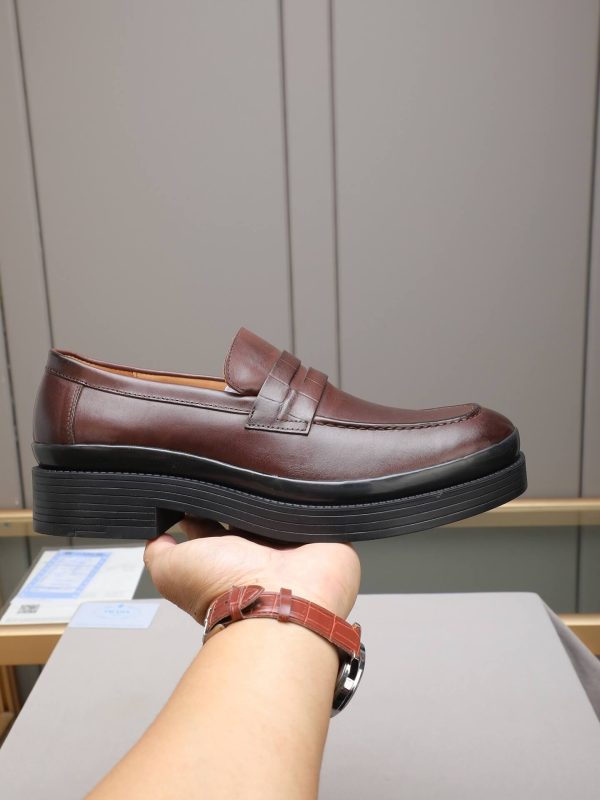 Prada- brushed -leather- loafers. (1) Prada brushed leather loafers.