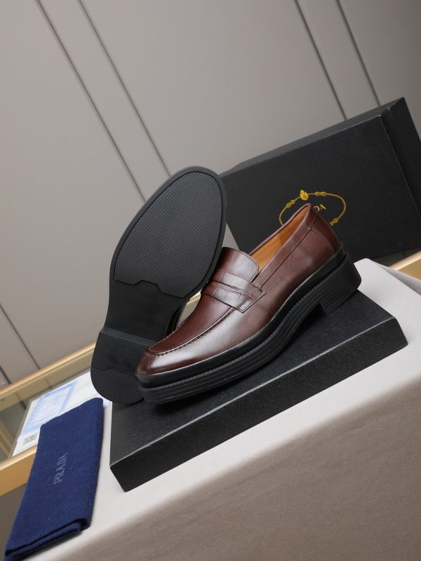 Prada- brushed -leather- loafers. (2) Prada brushed leather loafers.