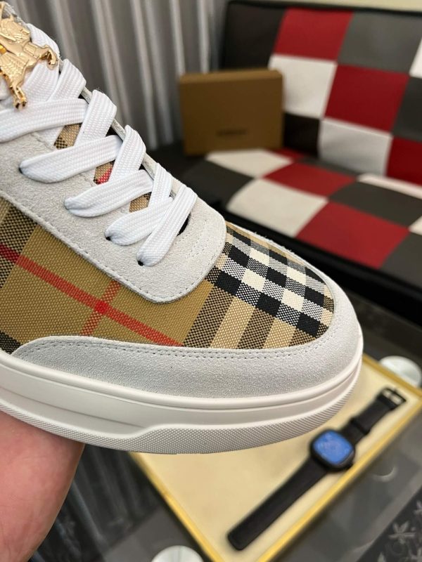 _Burberry- Leather -and -Check -Terrace -Sneakers (5) Burberry Leather and Check Terrace Sneakers