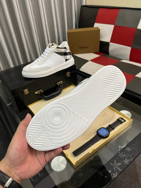 Burberry Terrace Check leather