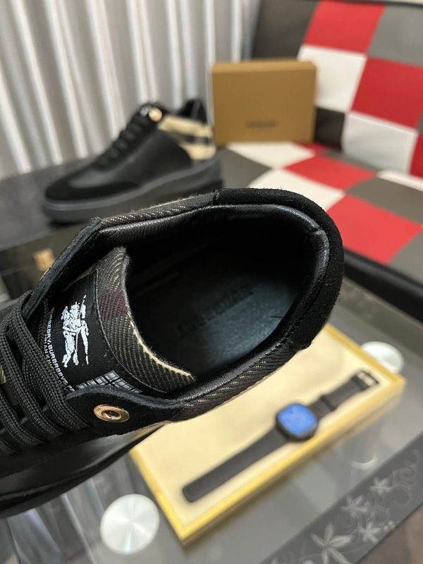 Burberry Terrace Check leather Sneakers