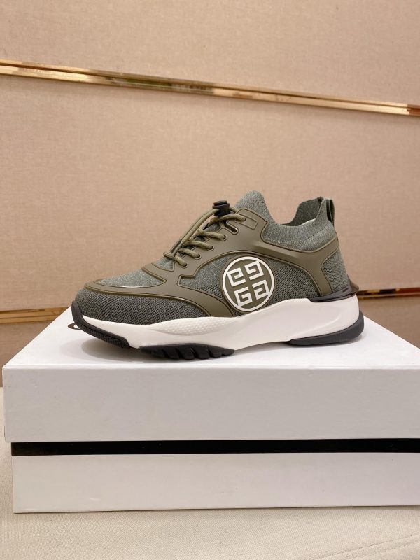 Givenchy G Move sneakers