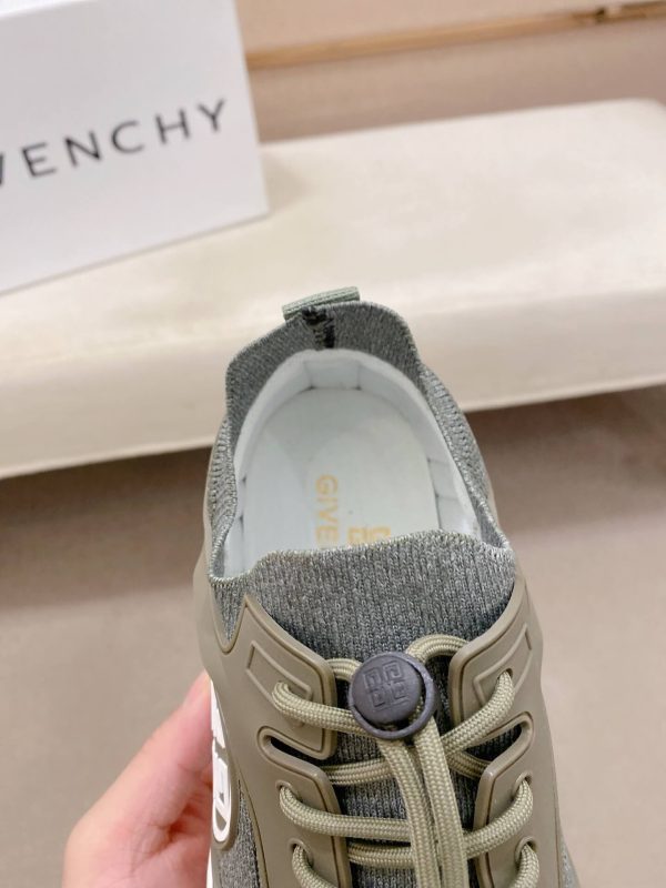 Givenchy G Move sneakers