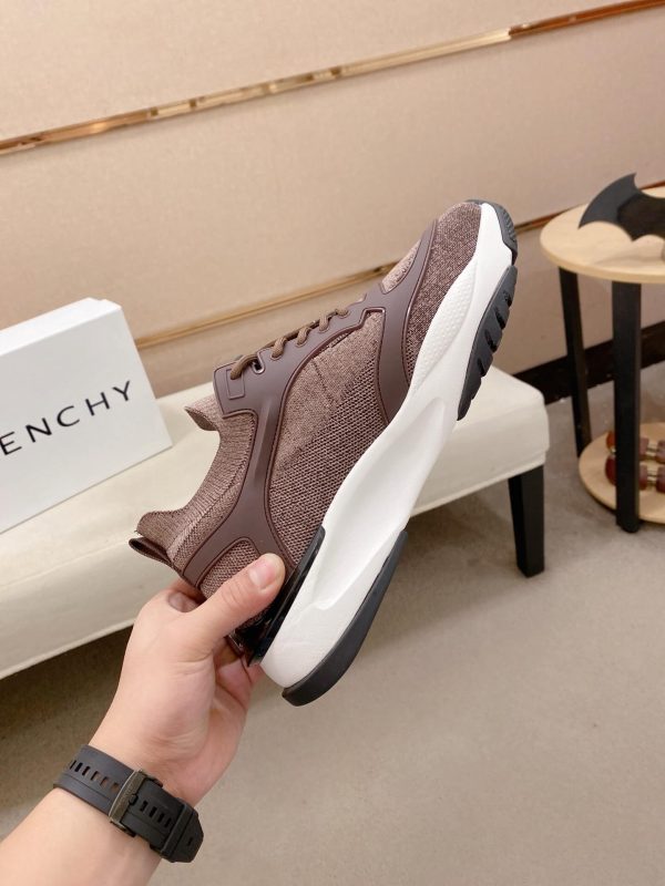 Givenchy sneakers in brown and beige