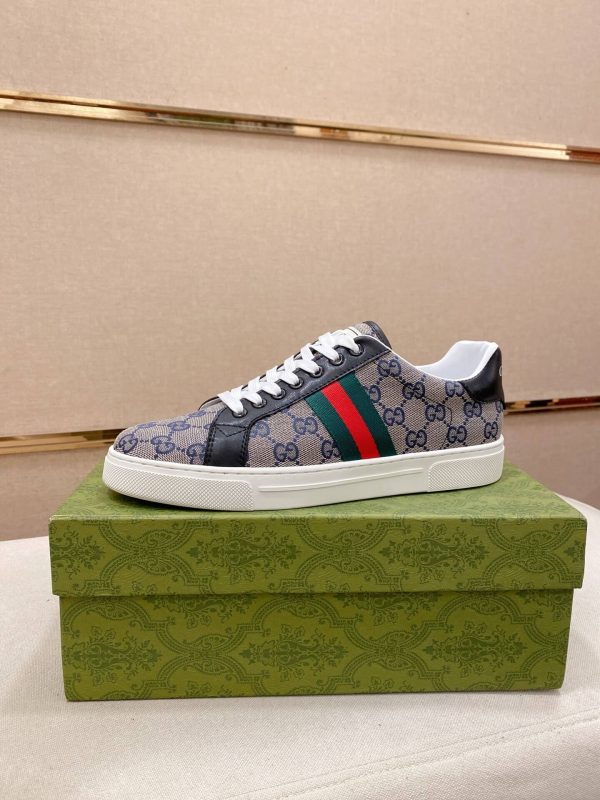 Gucci- Ace -sneakers- in -the -GG -Supreme- canvas (1) Gucci Ace sneakers in the GG Supreme canvas