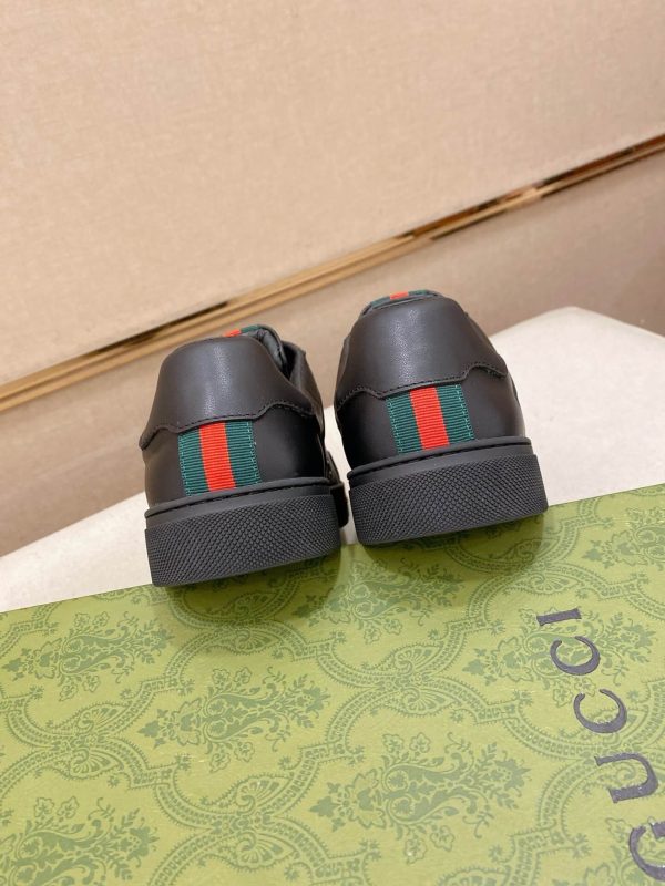 Gucci -Ace -sneakers -in -the- GG- Supreme- canvas (3) Gucci Ace sneakers in the GG Supreme canvas