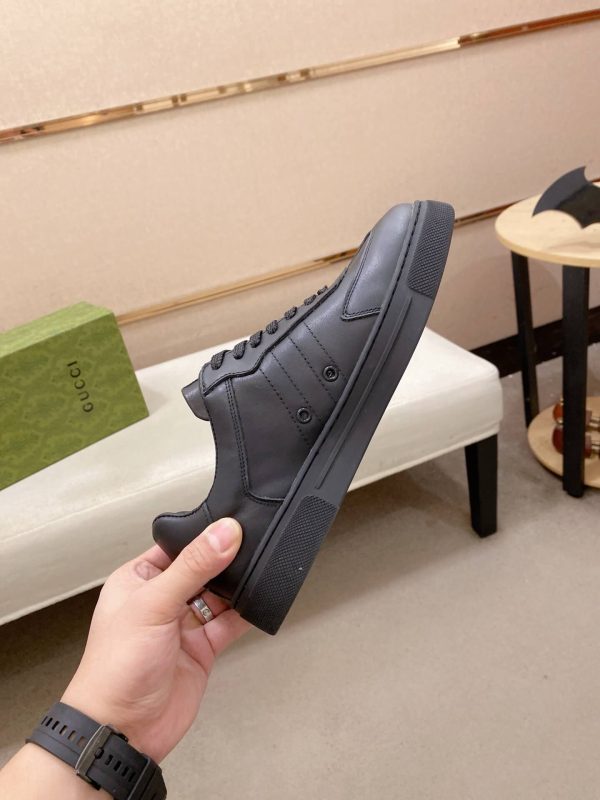 Gucci -Ace -sneakers -in -the- GG- Supreme- canvas (6) Gucci Ace sneakers in the GG Supreme canvas