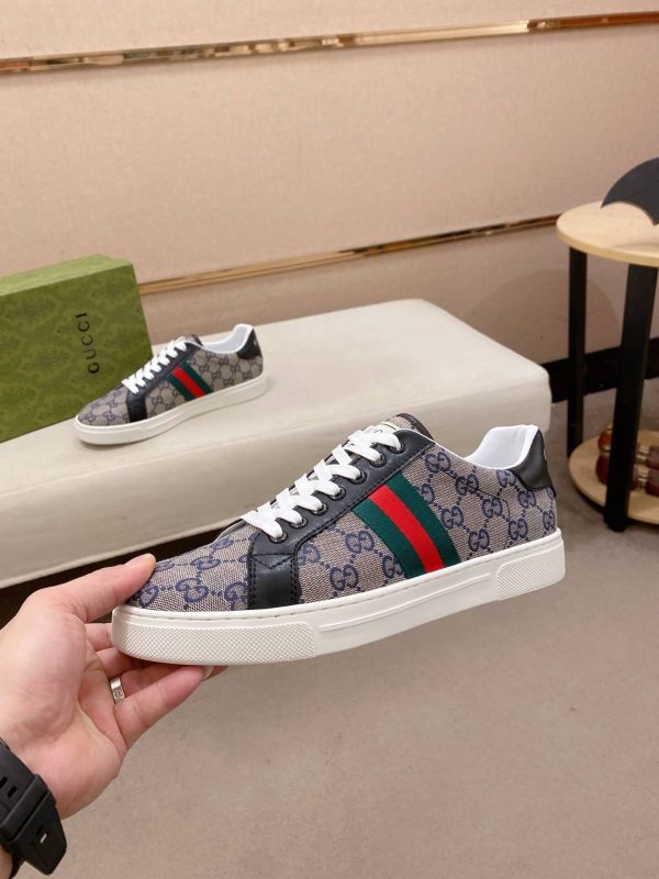 Gucci- Ace -sneakers- in -the -GG -Supreme- canvas (8) Gucci Ace sneakers in the GG Supreme canvas