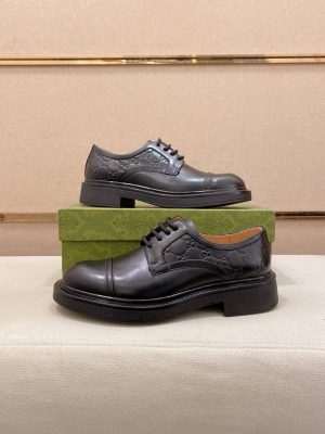 Gucci Men's black leather lace-up shoes